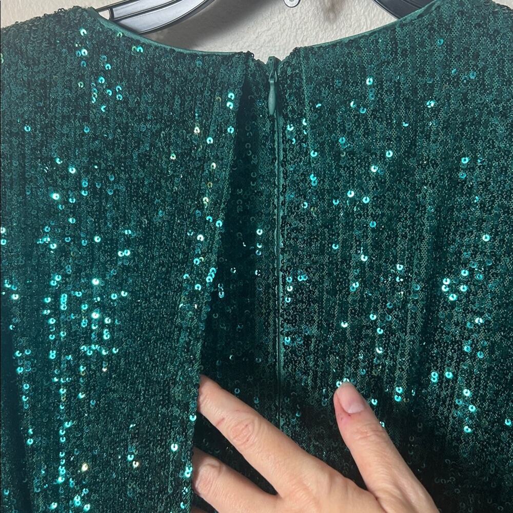 NWT Vince Camuto Hunter green sequin dolman sleeve mini dress, 2 - Picture 8 of 10